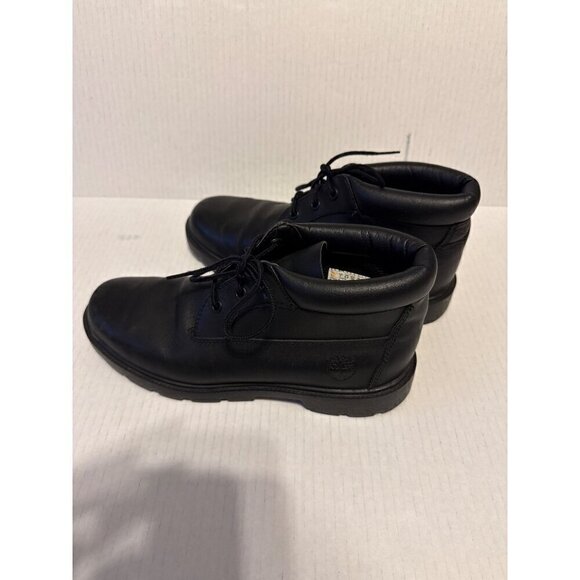 Timberland Classic  3 Eye Chukka Black Boots Size 7 main image 4
